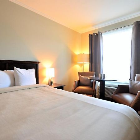 Motel L'Abri Carleton-sur-Mer Екстер'єр фото
