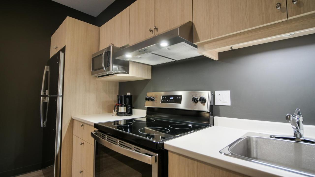 Motel L'Abri Carleton-sur-Mer Екстер'єр фото