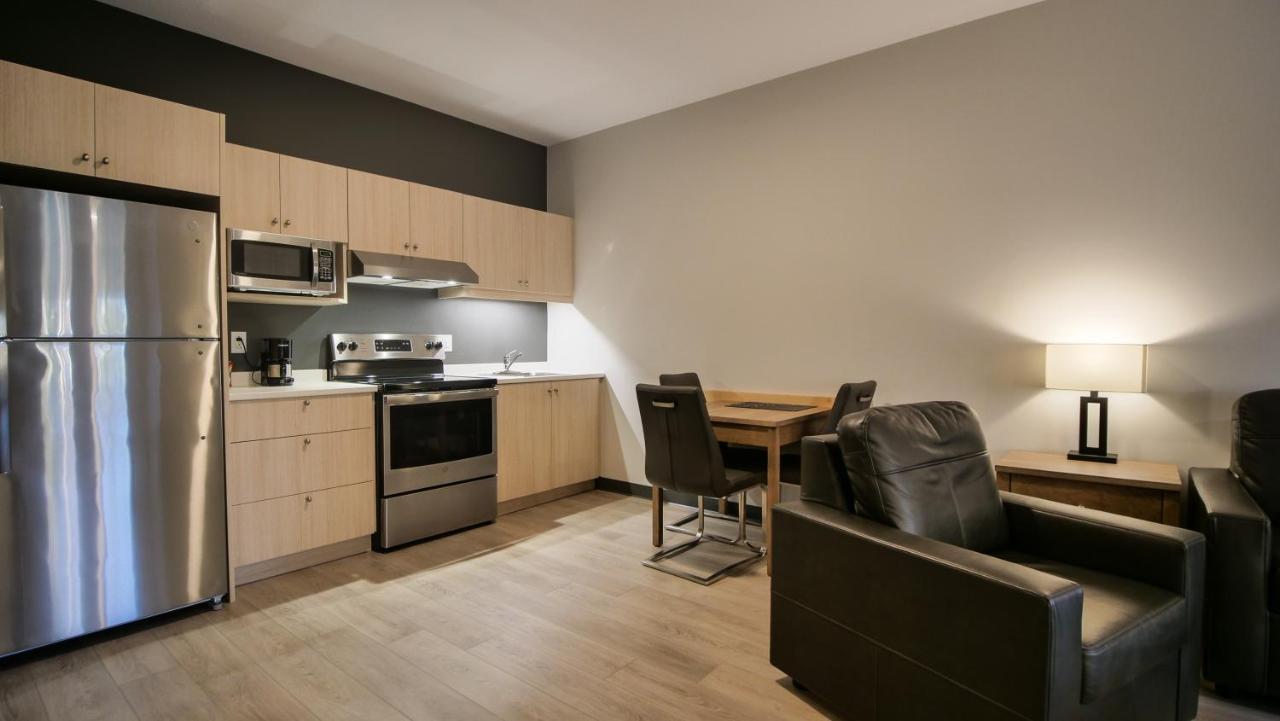 Motel L'Abri Carleton-sur-Mer Екстер'єр фото