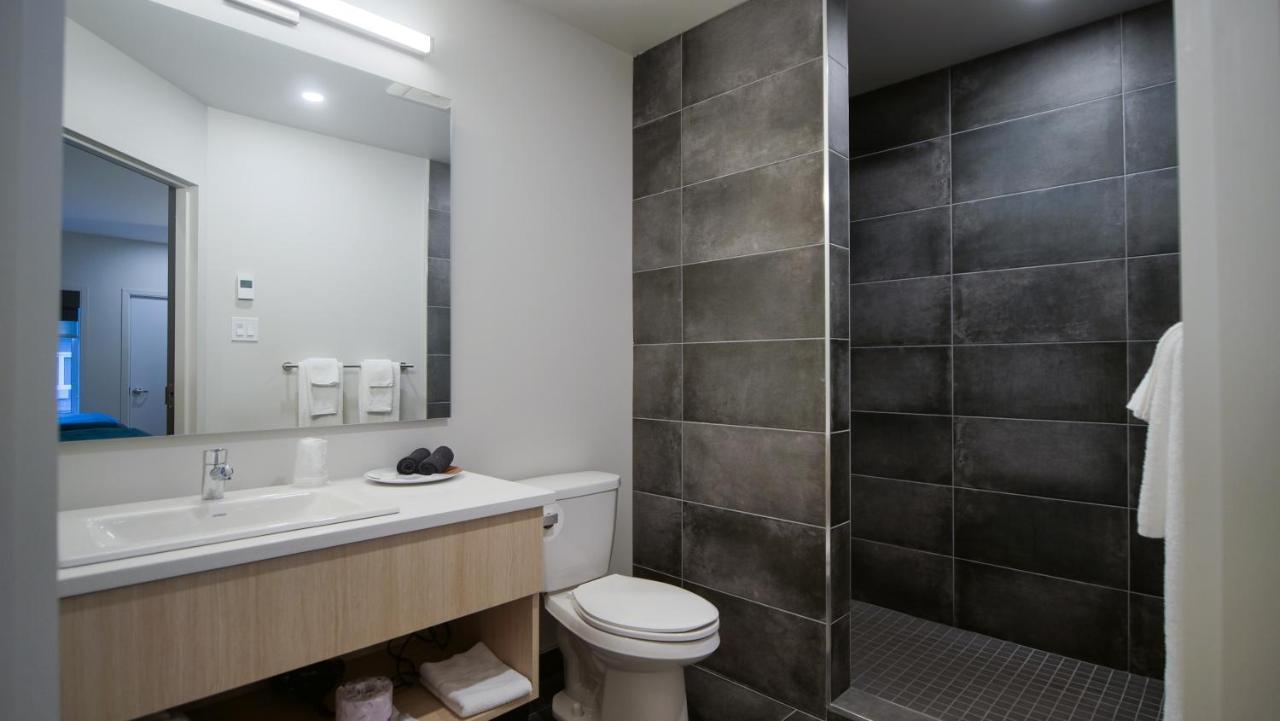 Motel L'Abri Carleton-sur-Mer Екстер'єр фото