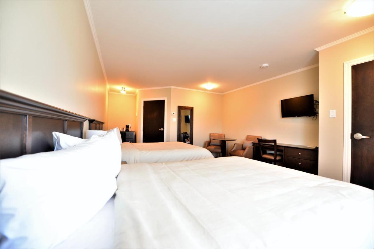 Motel L'Abri Carleton-sur-Mer Екстер'єр фото
