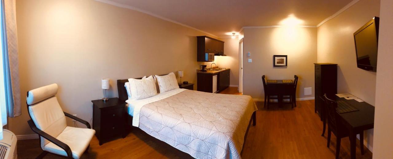 Motel L'Abri Carleton-sur-Mer Екстер'єр фото